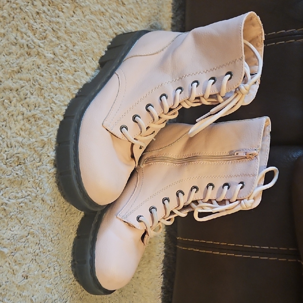 Mix No. 6 Light Pink Lace-Up Boots